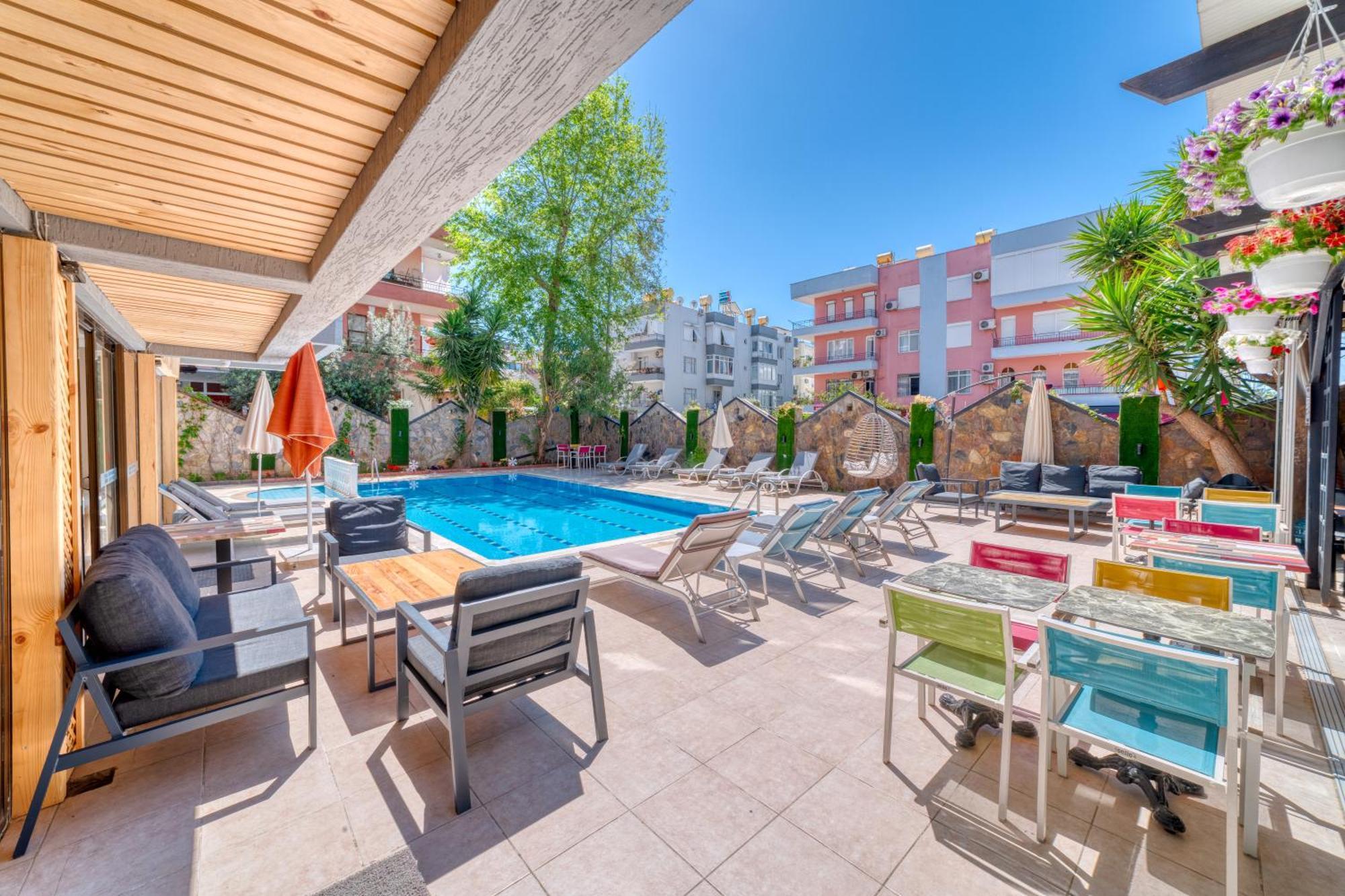 Kleopatra Icaria Apart Hotel 알란야 외부 사진